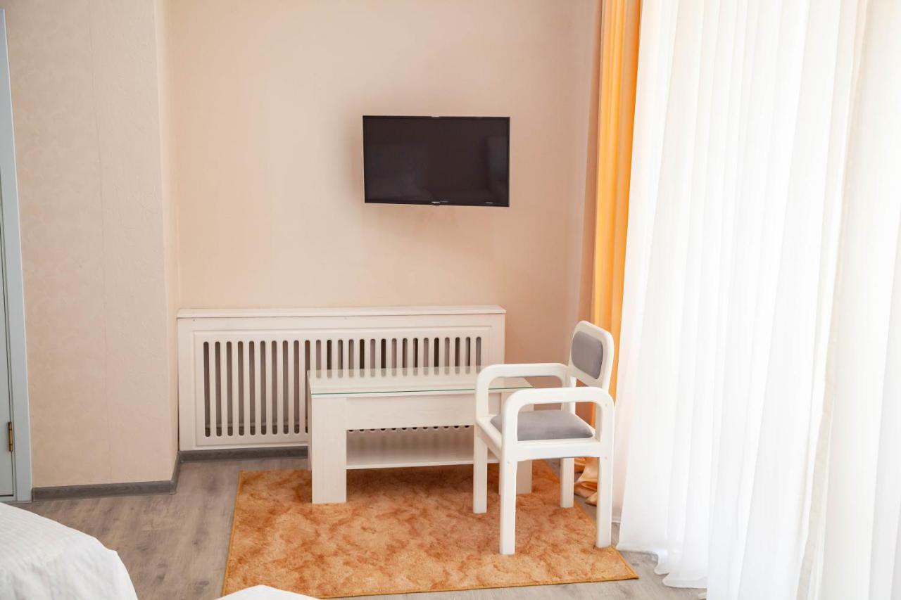 Ridon Lux Hotel Tasjkent Buitenkant foto