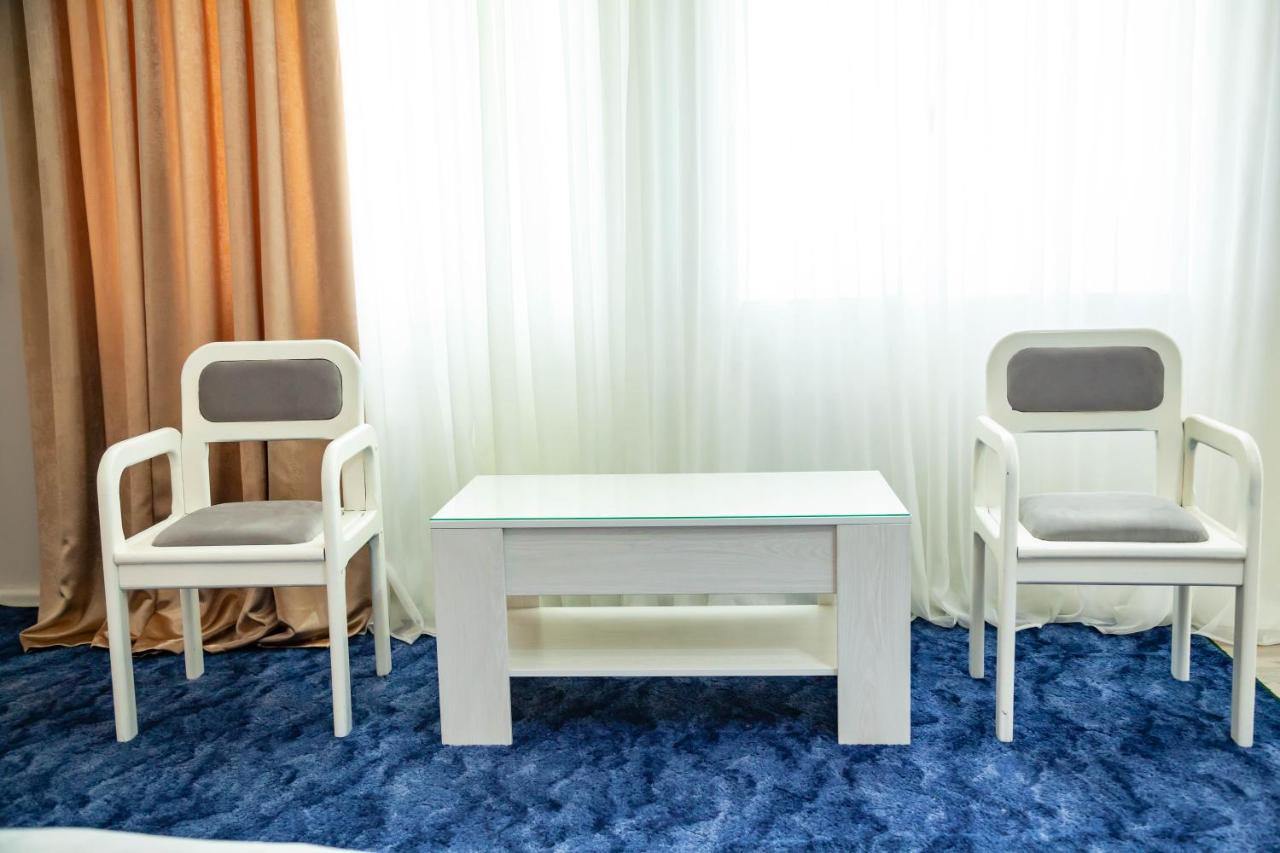 Ridon Lux Hotel Tasjkent Buitenkant foto
