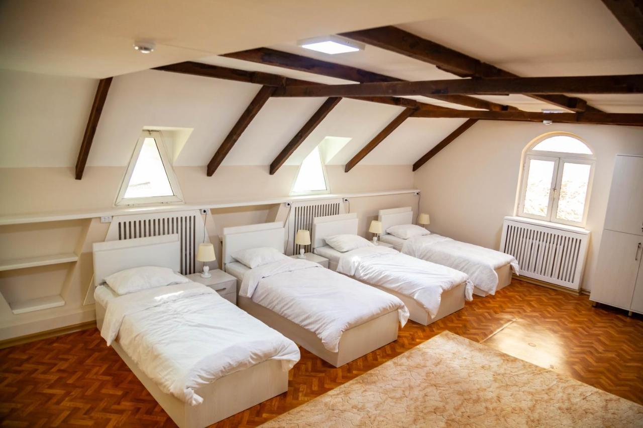 Ridon Lux Hotel Tasjkent Buitenkant foto